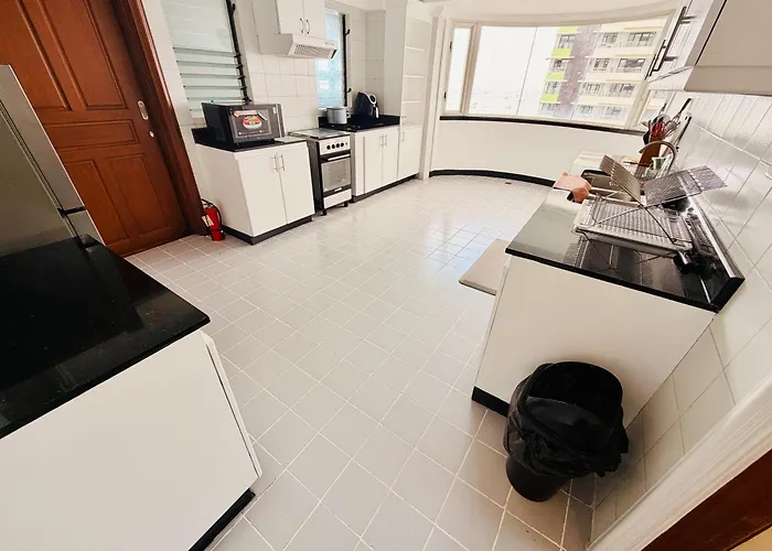 Apartamento Letstay Near Okada 3br 366 Sqm Manila
